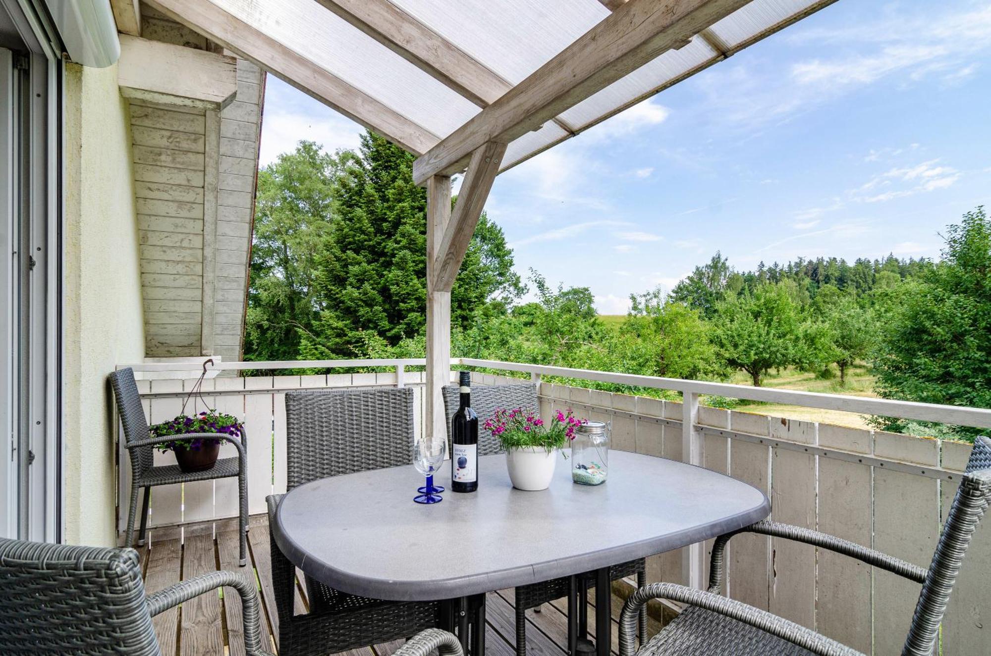 Beutenmuehle Straussenfarm Dach Owingen Exterior foto